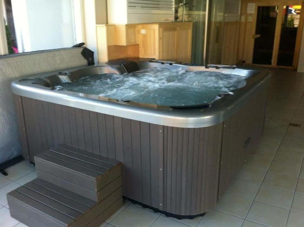 Plazs Apartman Siofok Luaran gambar