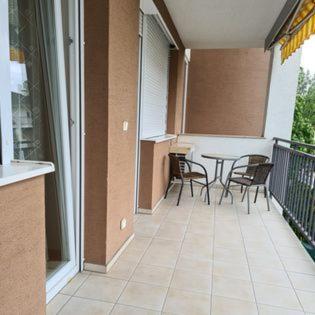 Plazs Apartman Siofok Luaran gambar